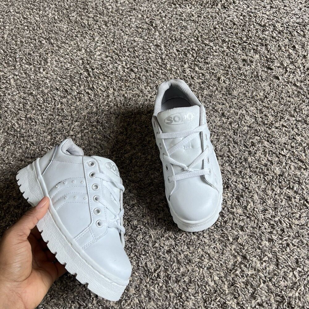 Vintage Soho Size 6 Platform Sneakers Women White 90s Y2K Platform Chunky